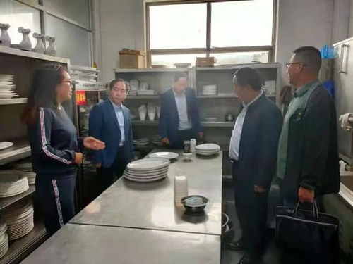 临夏州市场监管局督查高考前食品安全工作