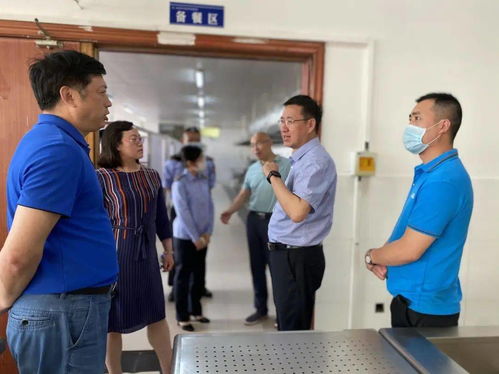 区领导督查高考食品安全保障工作，筑牢舌尖安全防线